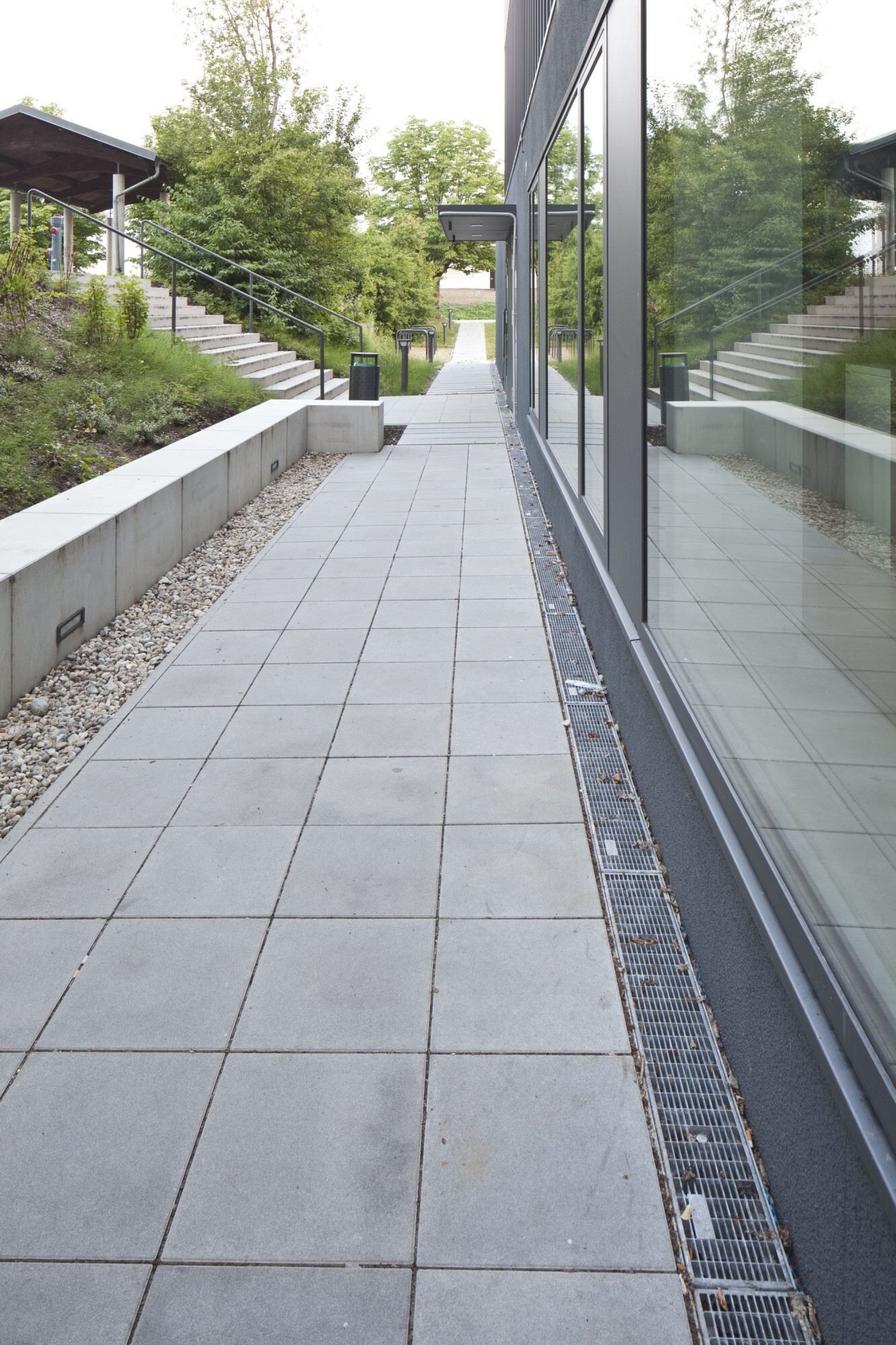 GDM.TETRAGO stone 400 x 400 x 80 mm - nativo - grau