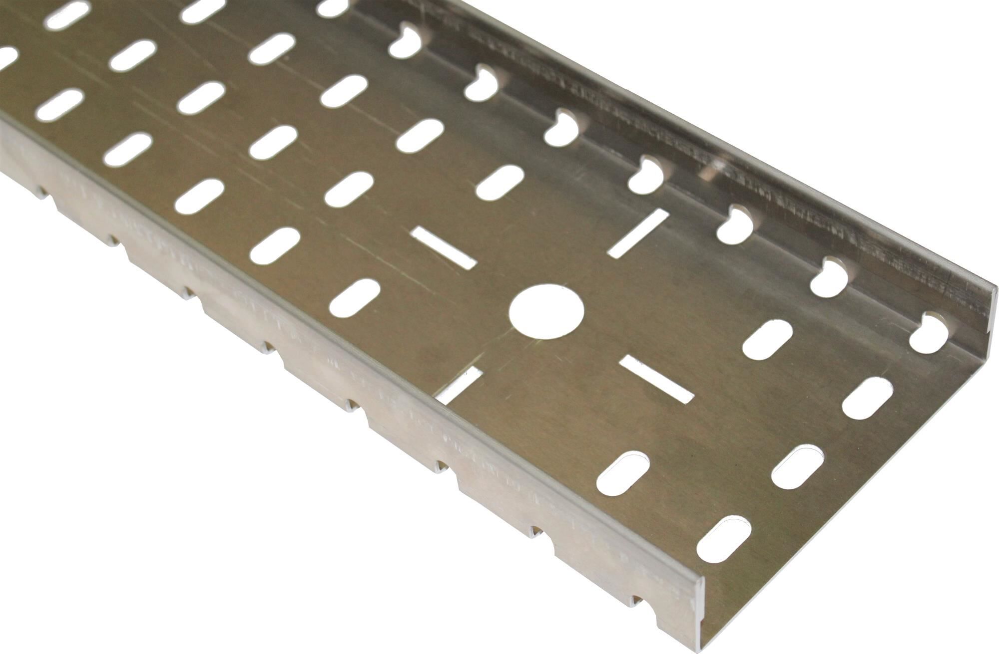 VOLFI Alu-Kastenrinne gelocht KR-SL, 200x17x2 mm x 2 m