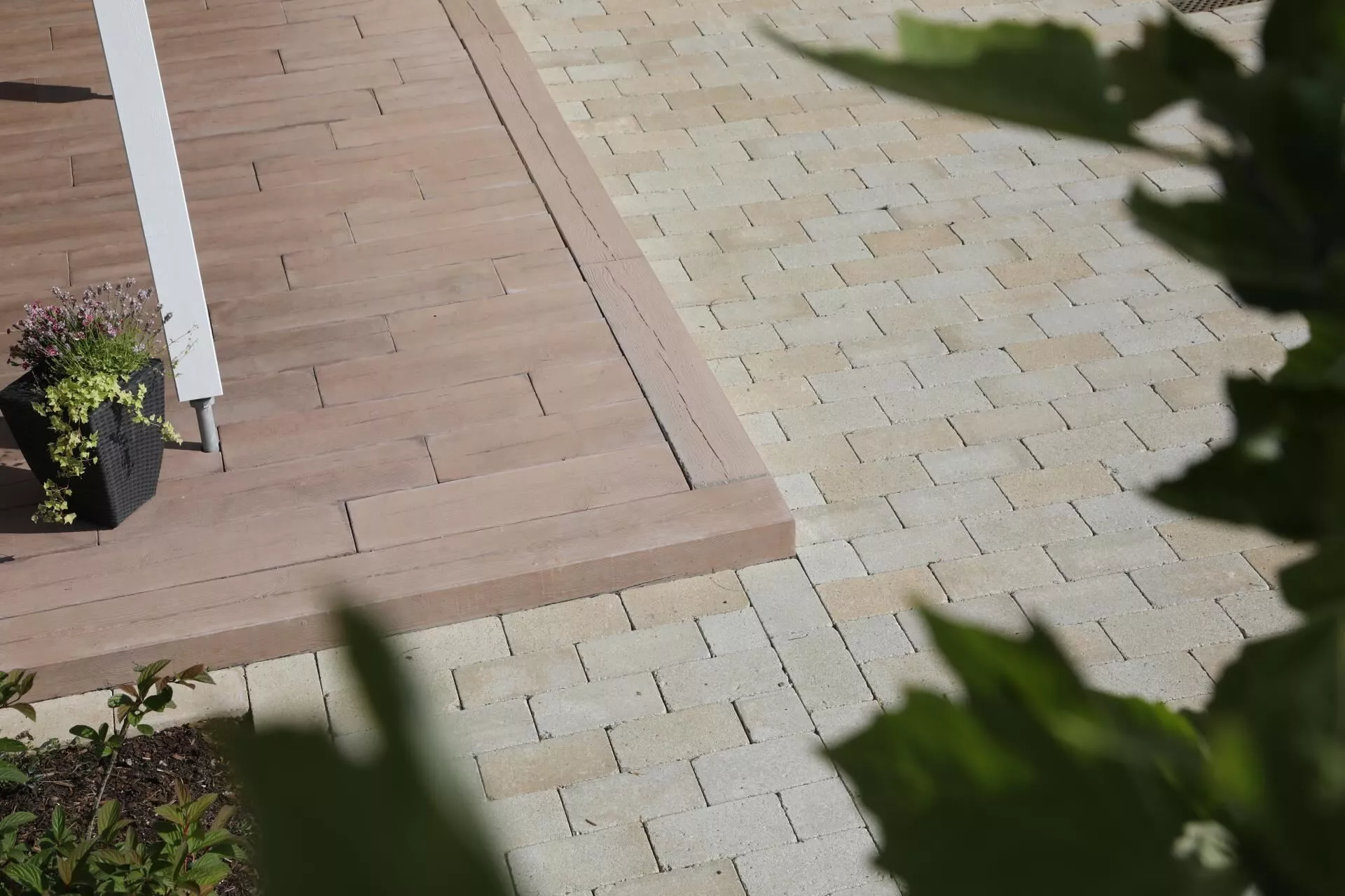 TEGULA Kreis- und Mosaikstein 10.1x7.15x10.1, 7cm anthrazit Nr.20 palettiert