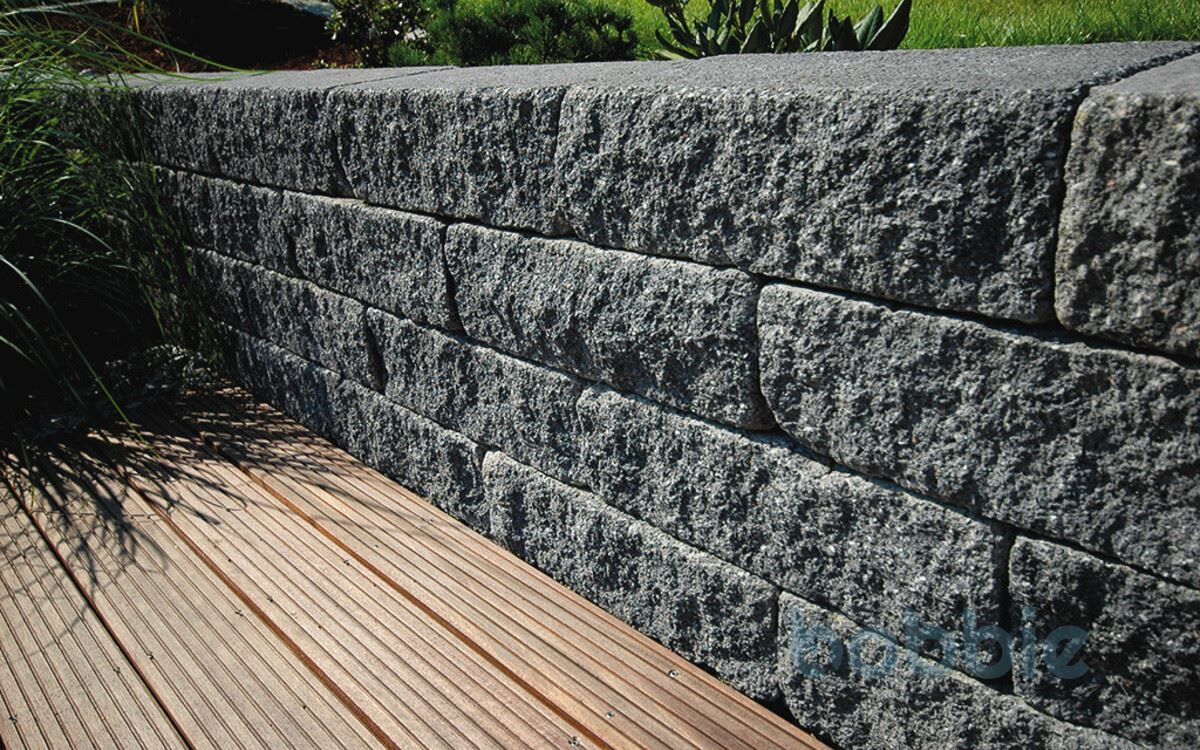 BOSSANTIK LIGHT MAUERBLOCK - Halbstein zweiseitig gebrochen - basalt-anthrazit