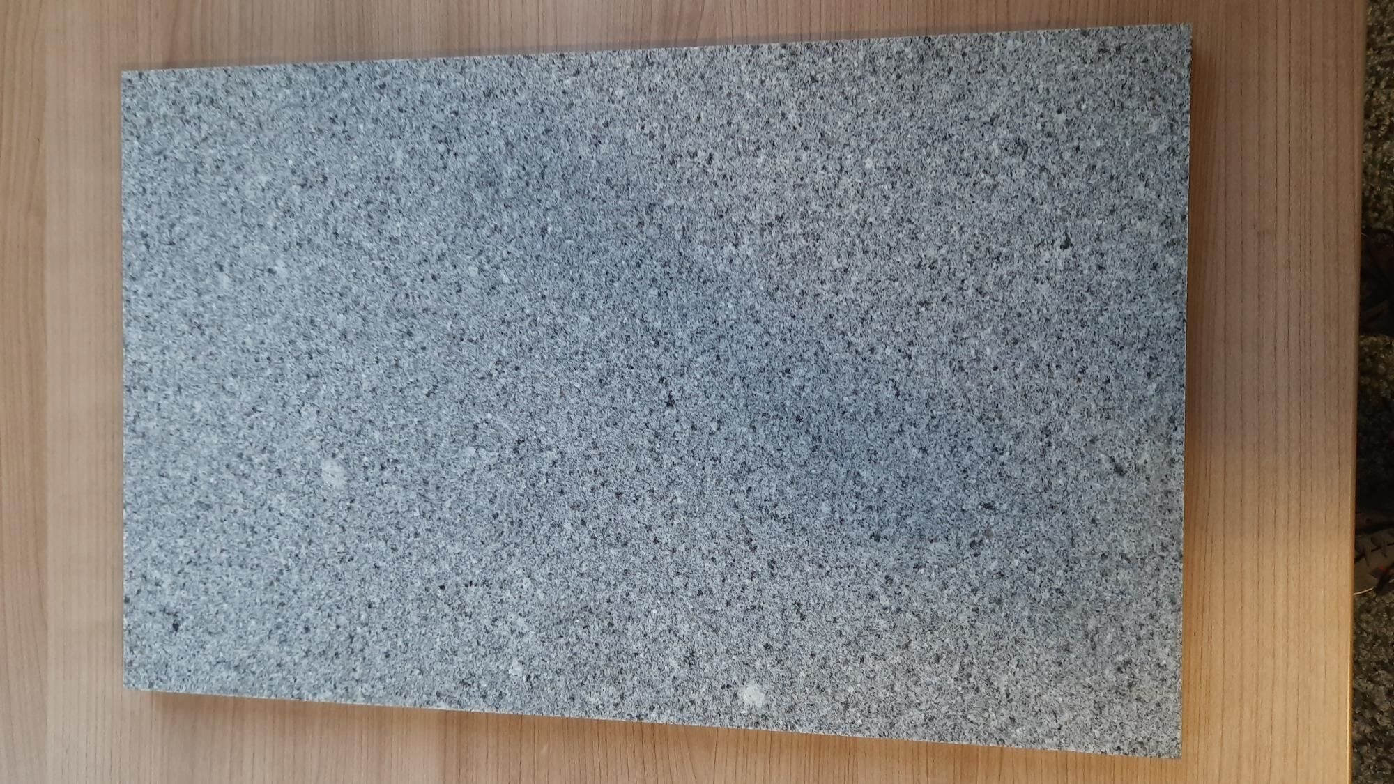 Natursteinfliesen Wolfsteiner Granit 60,0 x 37,0 x 2,0 cm geschliffen