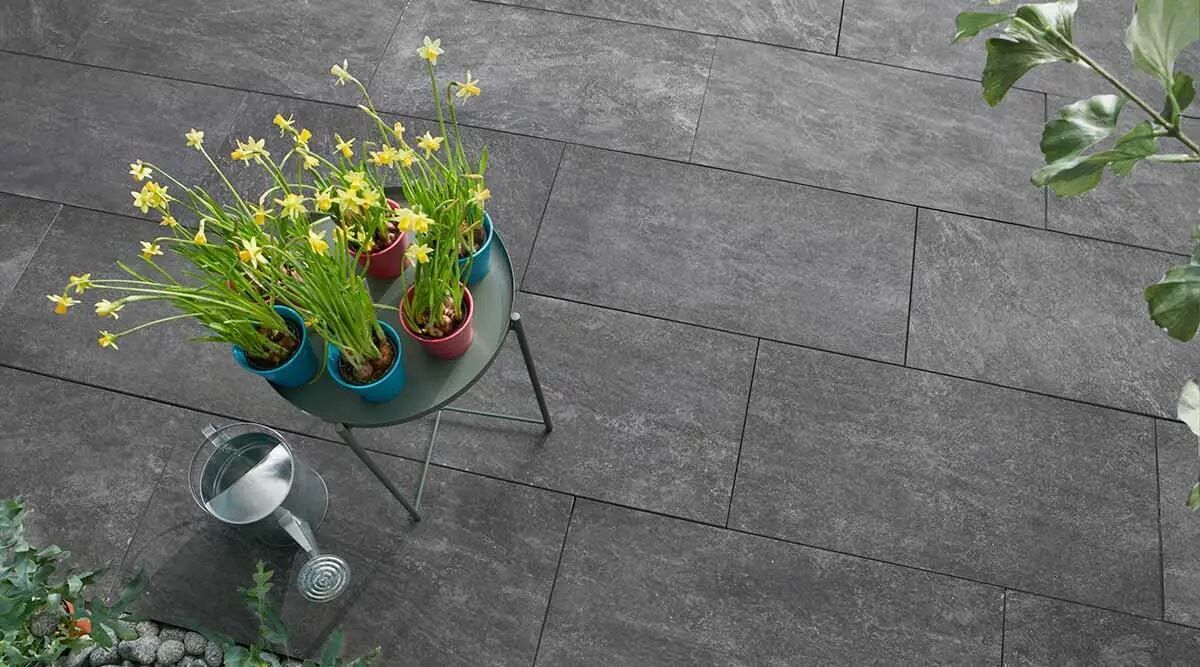 Terrassenplatte PUREA, 90x45x4, Naturstein Anthrazit