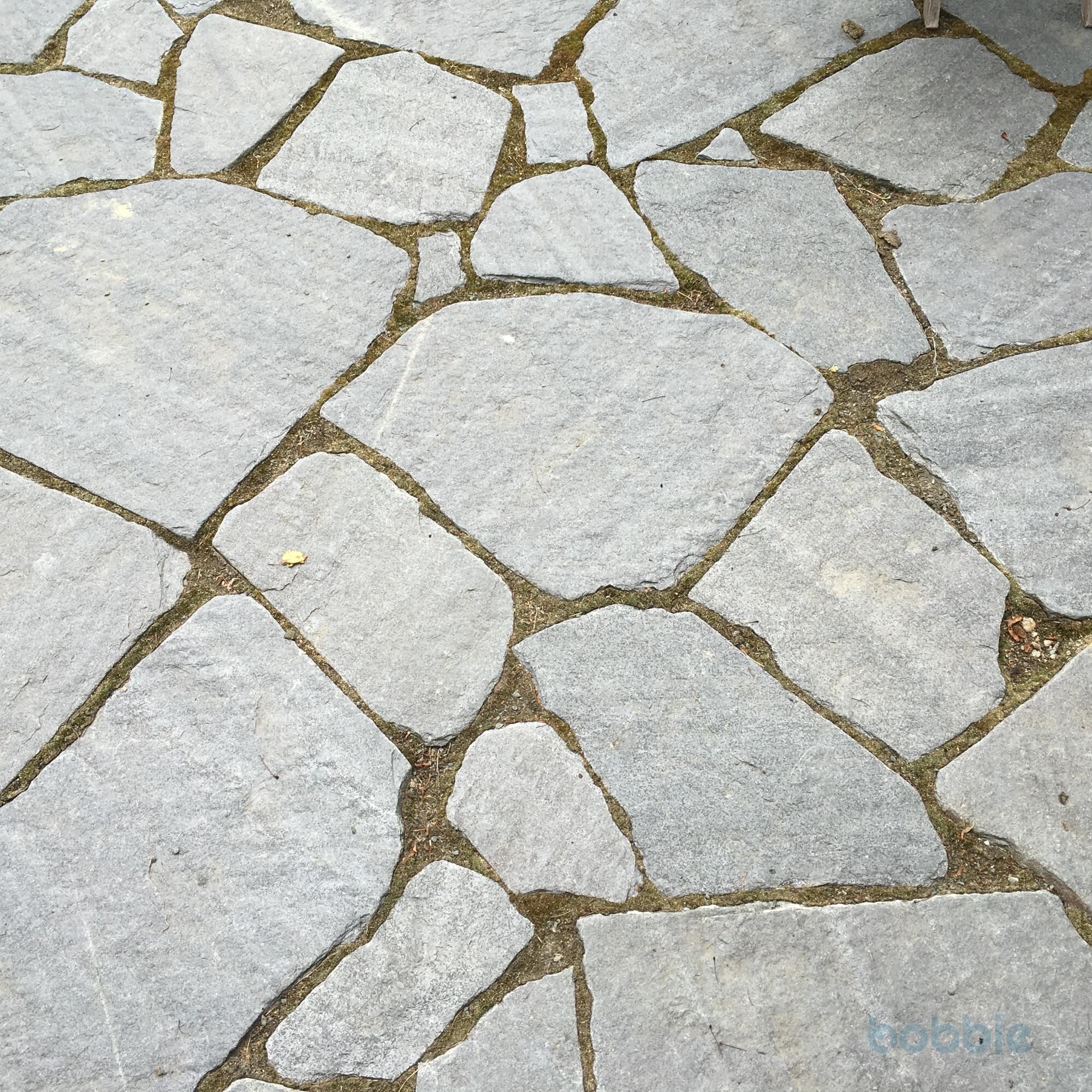 Polygonale Wegeplatten "rustikal"