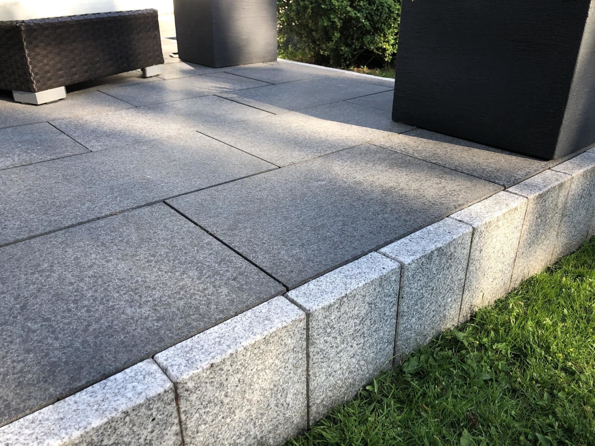 Granit Geflammt Und Geburstet