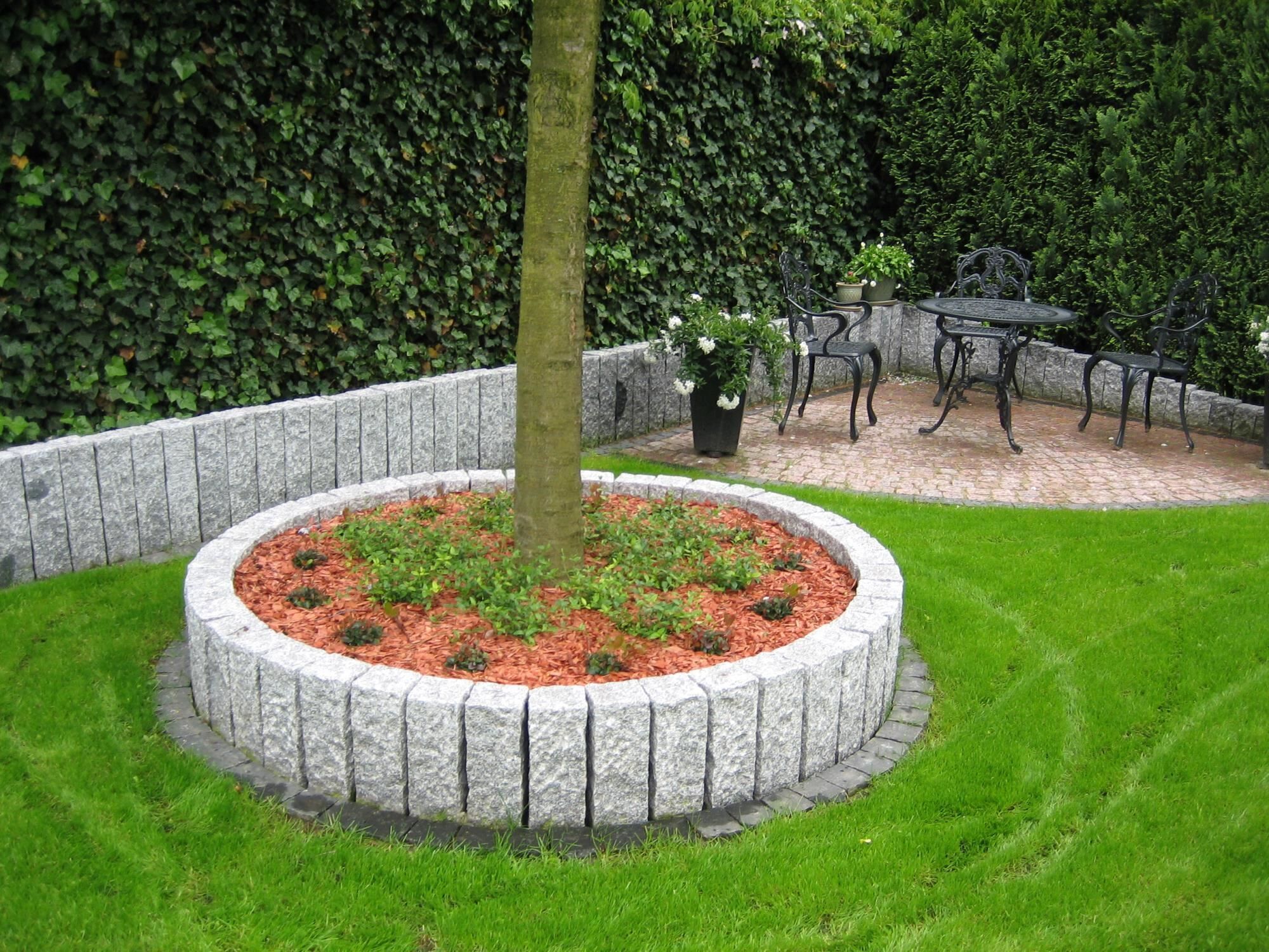 GranitPalisaden, grau, 12x12 cm, allseits gespitzt