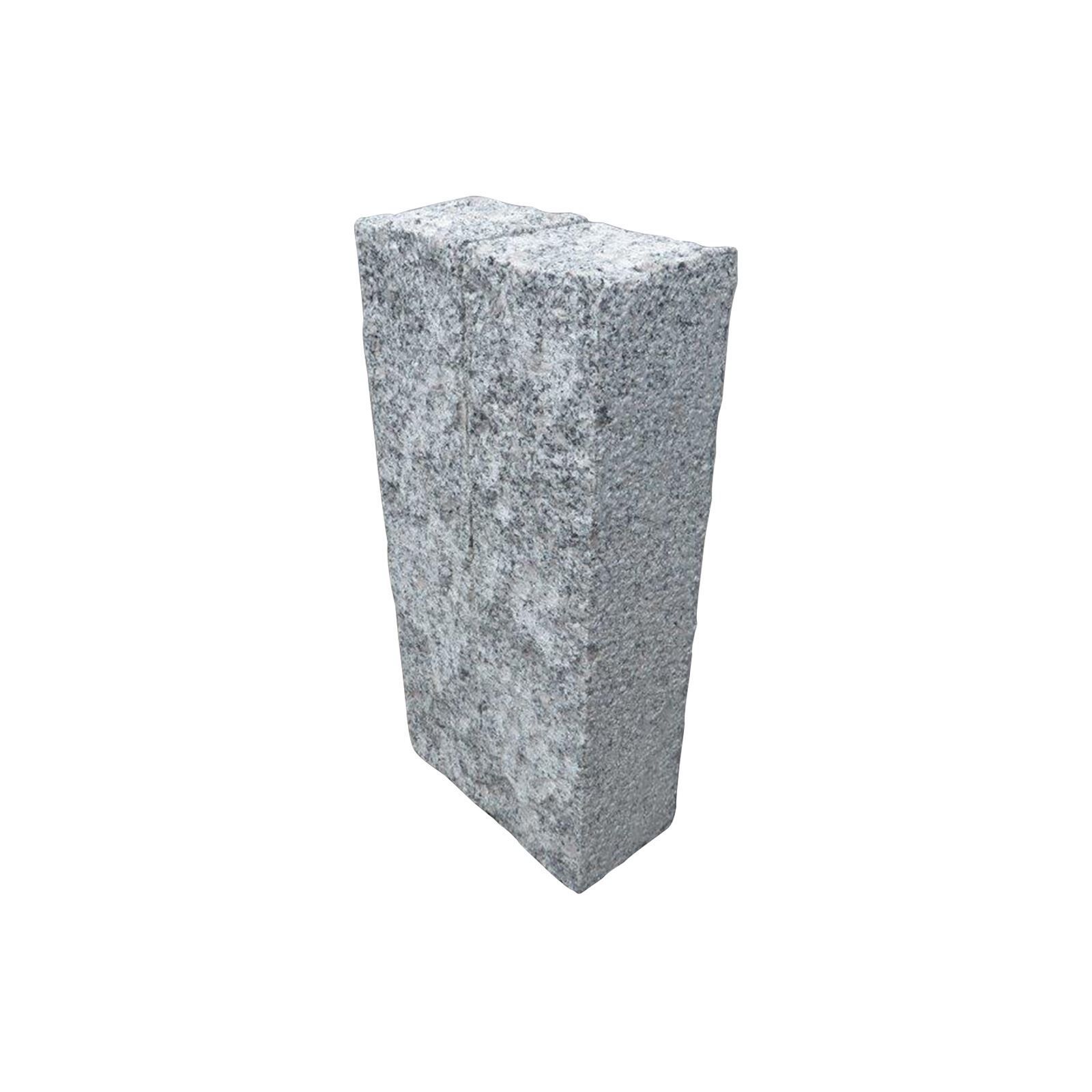 Granit DUO-Palisaden, grau, 12x12 cm, 2 Seiten gestockt, Rest gespitzt