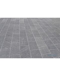 Bodenplatten "geflammt"