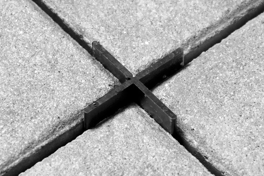 Betonplatte GEHWEG UND GARTENPLATTEN