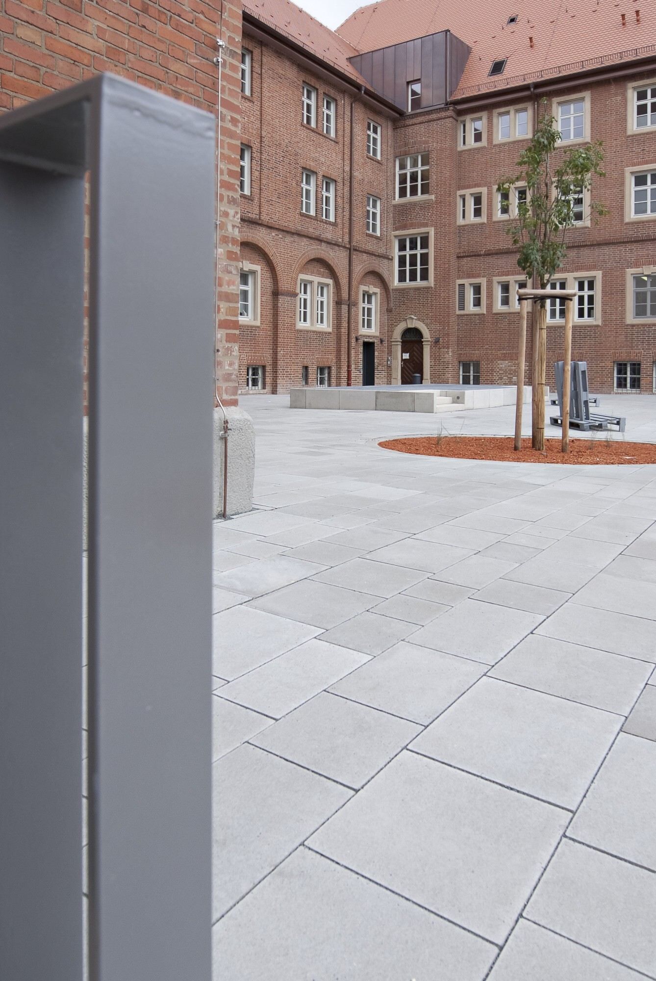 GDM.TETRAGO stone 100 x 100 x 80 mm - nativo - grau