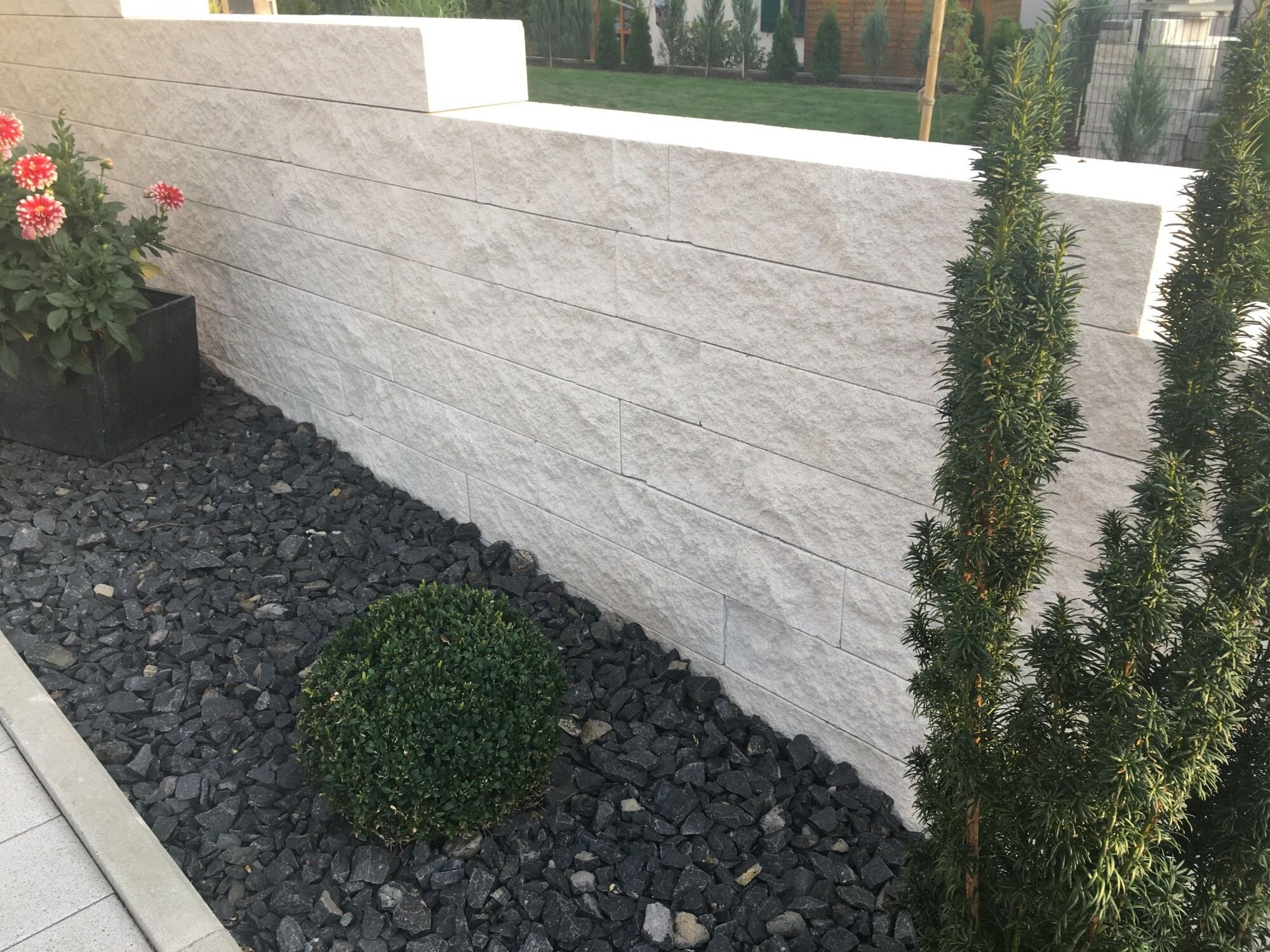 GDM.NUEVA stone 400 x 200 x 80 mm - ferro - grau-uni