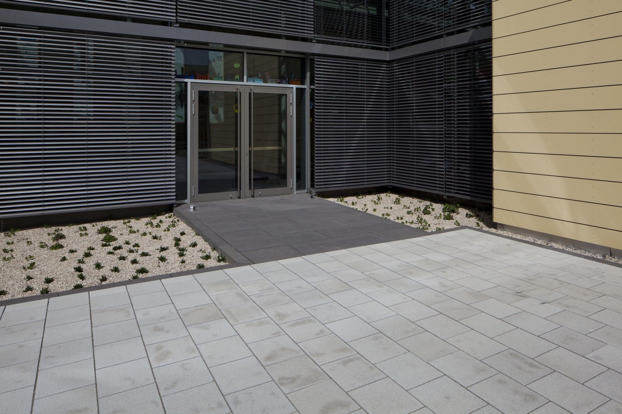 GDM.RINNENSTEIN nativo Grau 160 x 160 x 100 mm ohne Fase