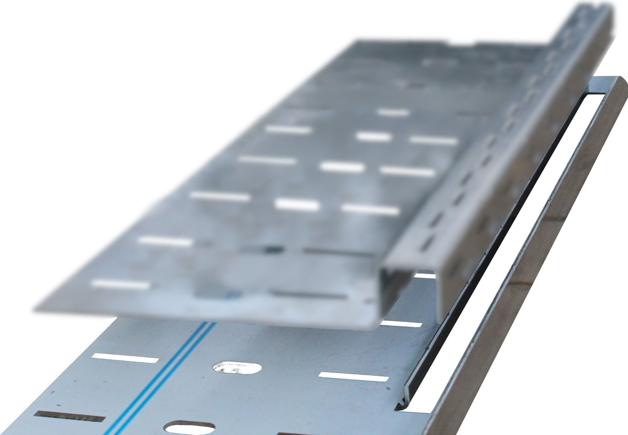 Alu-Stufenprofil Unterteil STU-U, 25x27x140 mm x 2 m, für 20 mm Platten