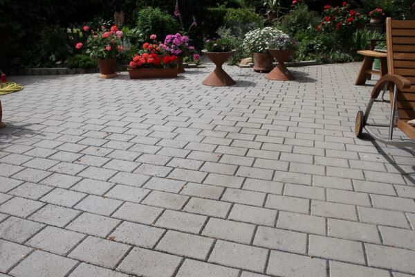 Pflasterstein Designer linear