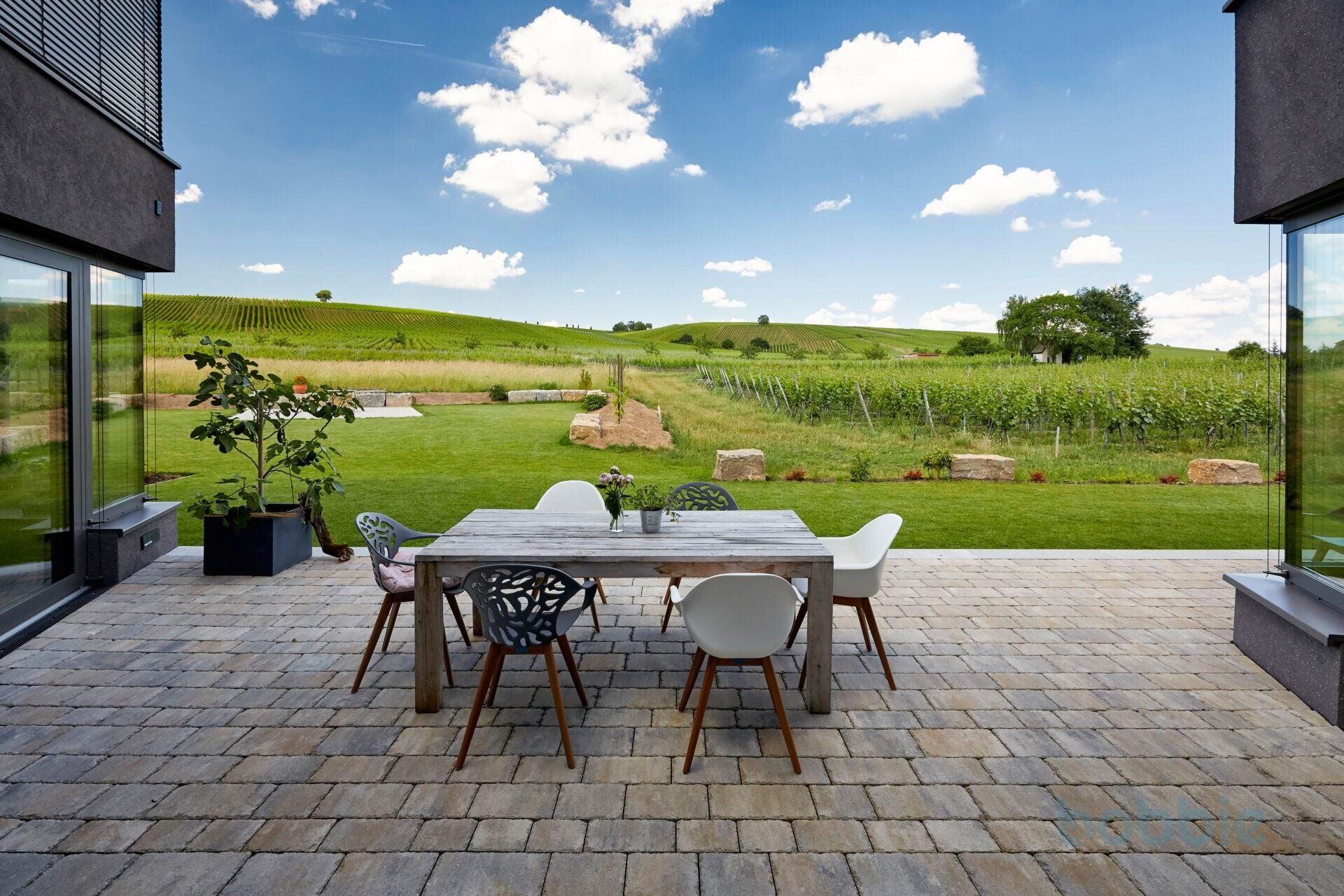 MEGNVia_Castello_Bahnen_Gross1628076623bobbie Pflasterstein Via Castello Bahnen Groß