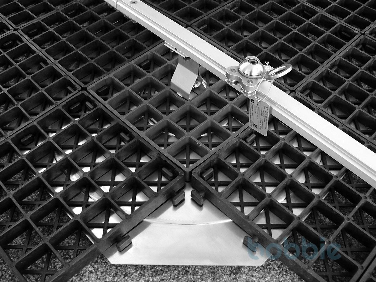 Schienenhalter für Fallnet SR-Rail